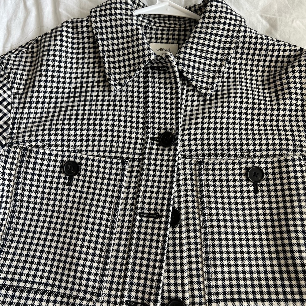 Aritzia little cropped jacket
